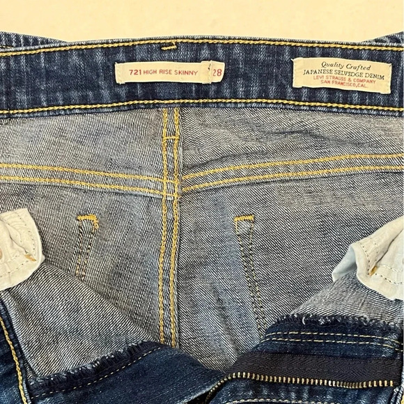 Levi 721 Women High Rise Skinny Jeans - Picture 9 of 17